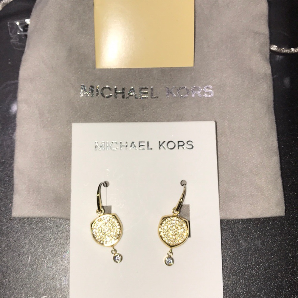 Stunning NWT Pave Michael Kors Earrings